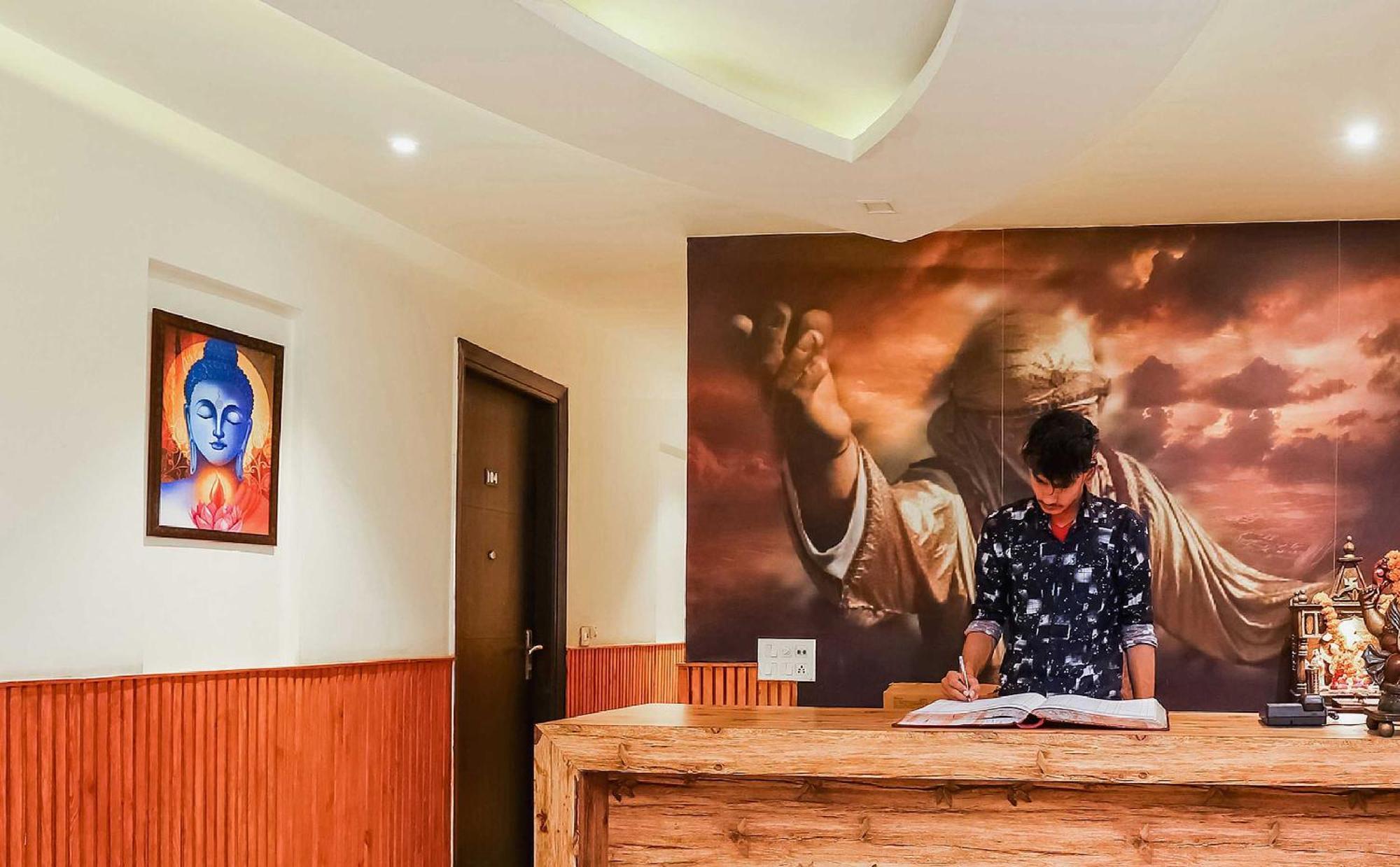 Hotel O Shri Sai Delhi  Eksteriør billede