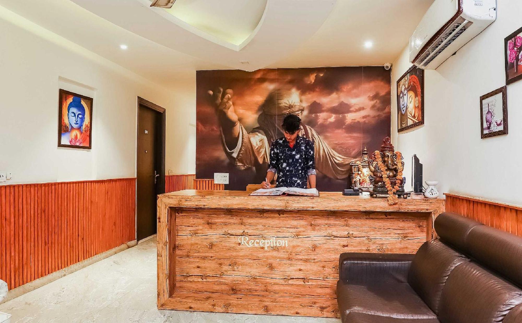 Hotel O Shri Sai Delhi  Eksteriør billede