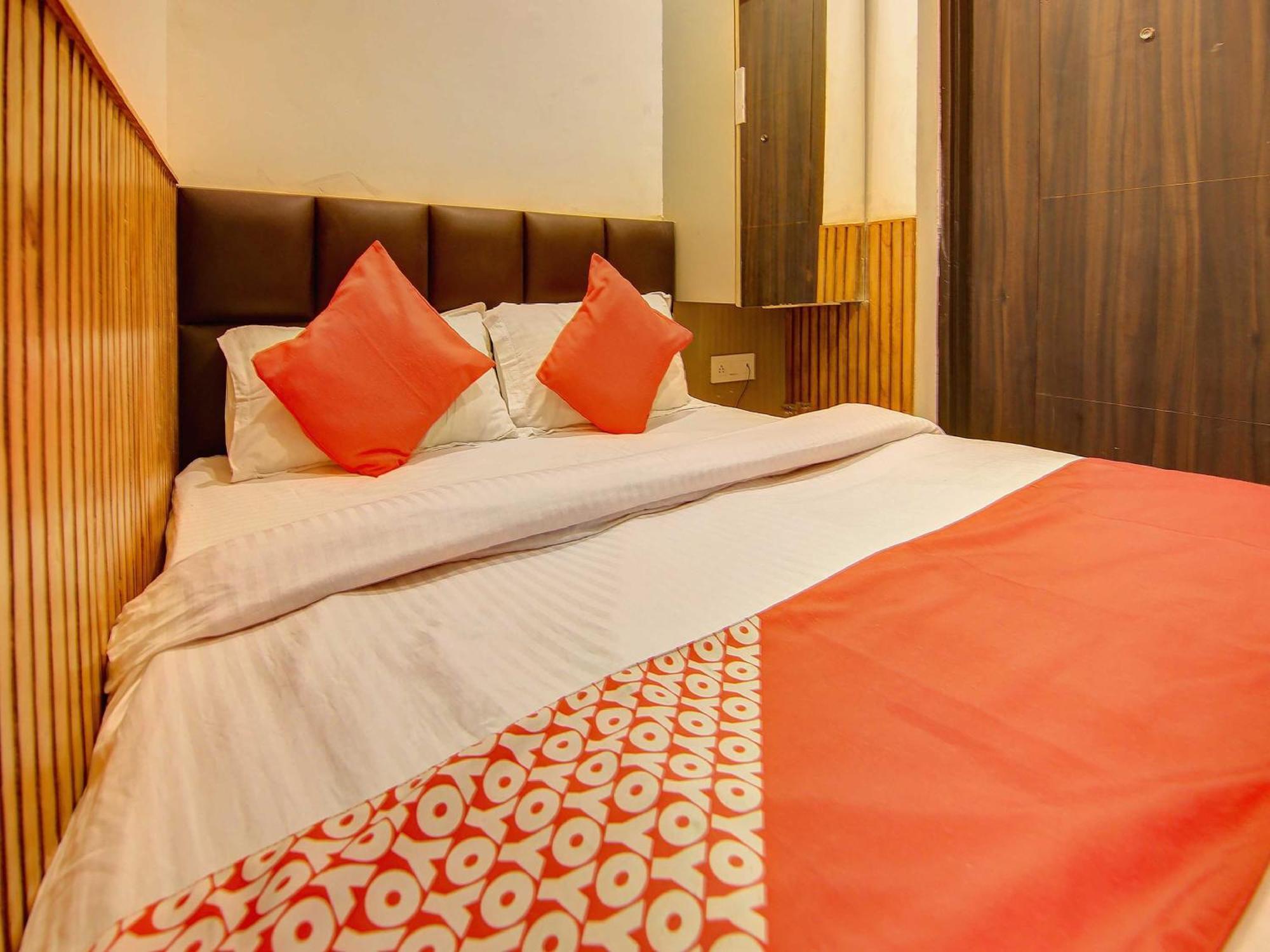 Hotel O Shri Sai Delhi  Eksteriør billede
