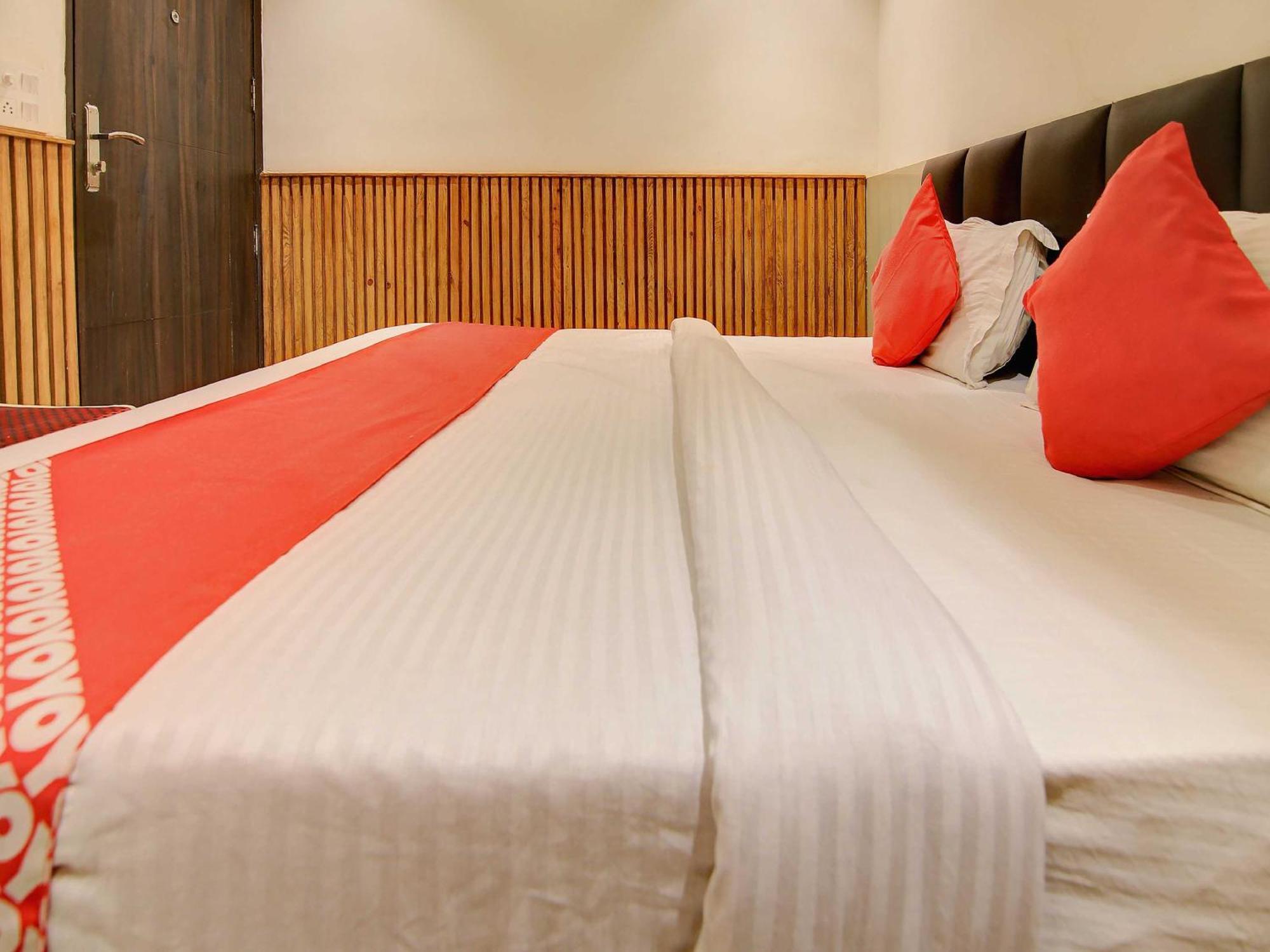 Hotel O Shri Sai Delhi  Eksteriør billede