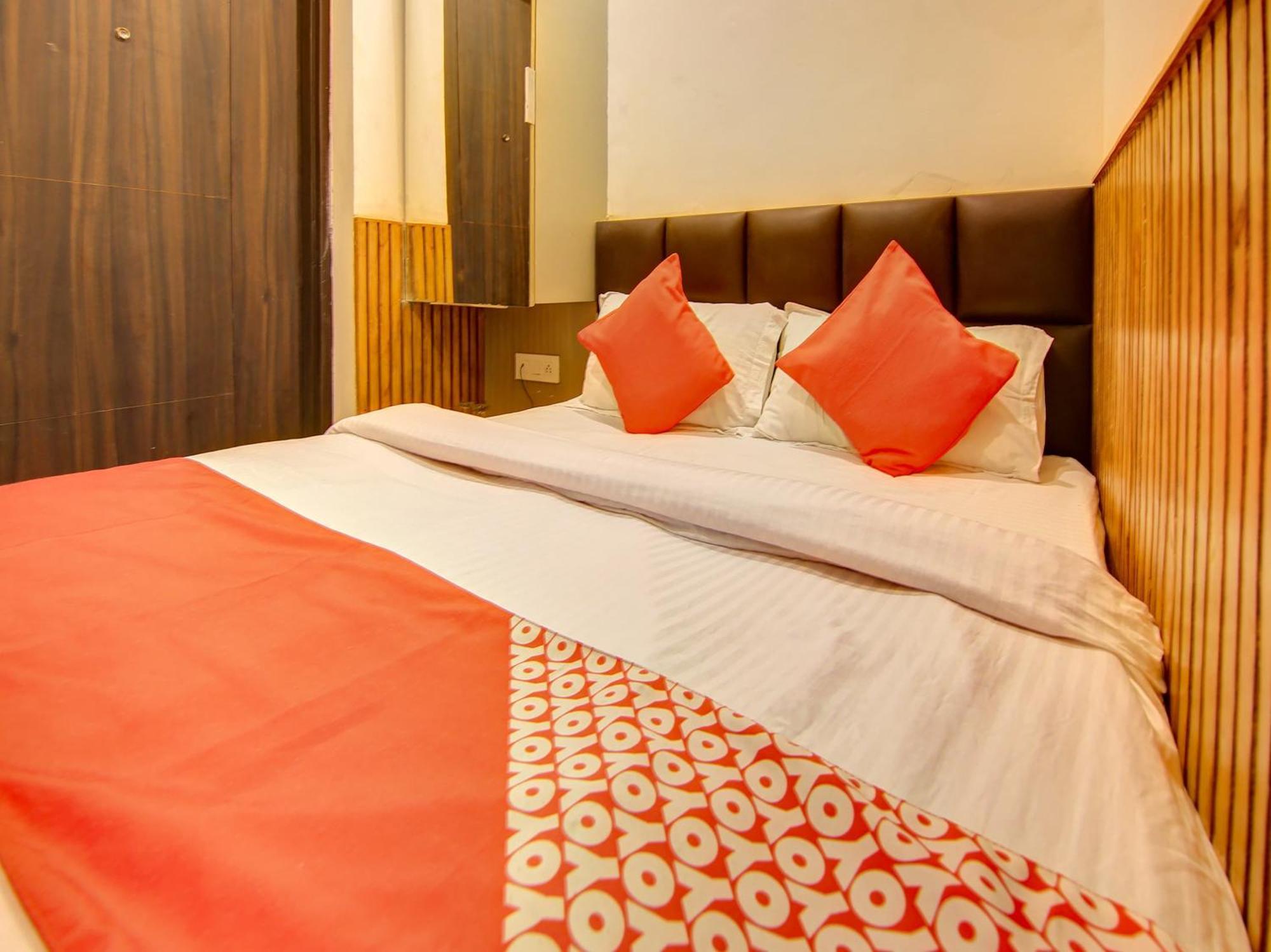 Hotel O Shri Sai Delhi  Eksteriør billede